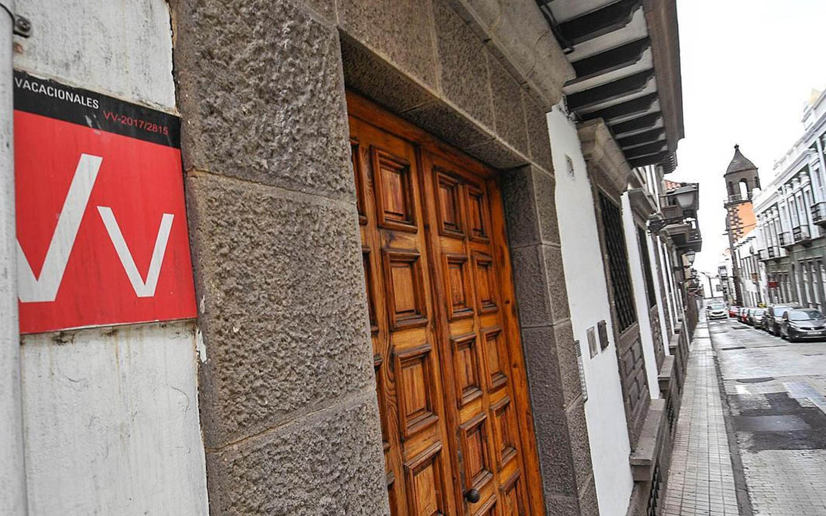 E' FINITA LA PACCHIA DELLE CASE VACANZA ALLE ISOLE CANARIE